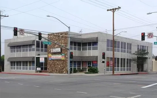 Chiropractic Burbank CA Outside Shot of Clinic from the Street Outside Shot of Clinic from the Street